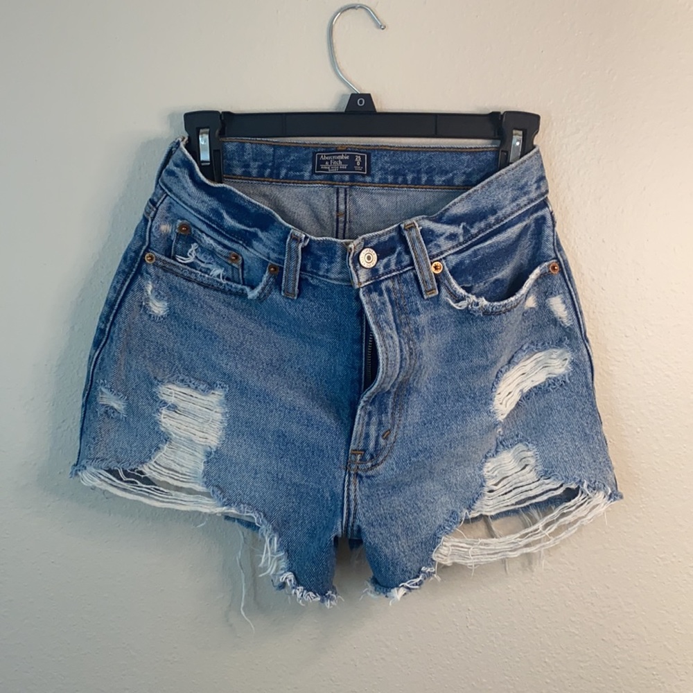 Distressed high rise Abercrombie jeans